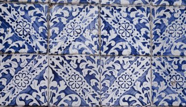 white and blue floral tiles